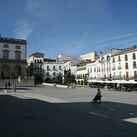 Turistico Puerta De Merida Apartment